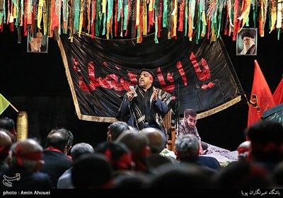  مداحی علی مهدوی نژاد در مراسم شانزدهمین یادواره شهدای بسیج مسجد محمدی