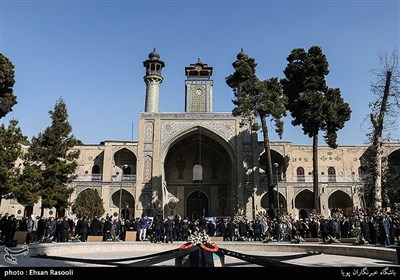 مسجد سپهسالار آمیزه‌ای از معماری ایرانی و معماری مسجدهای استانبول