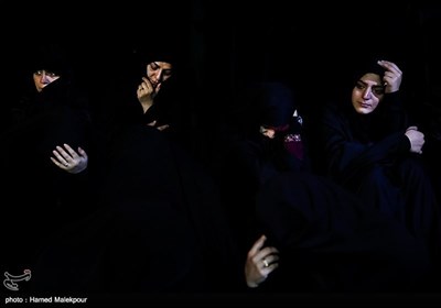 در حاشیه مراسم وداع با پیکر شهید مدافع حرم مصطفی نبی‌لو در معراج شهدای تهران
