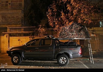 شامگاه چهارشنبه ۲۹ آذرماه زلزله‌‌ای به قدرت ۵.۲ ریشتر شهر تهران را لرزاند.در پی وقوع زلزله، مردم تهران در بیشتر مناطق این شهر از منازل خود خارج شده و در خیابان‌ها،پارک ها ، میادین و معابر عمومی به سر بردند