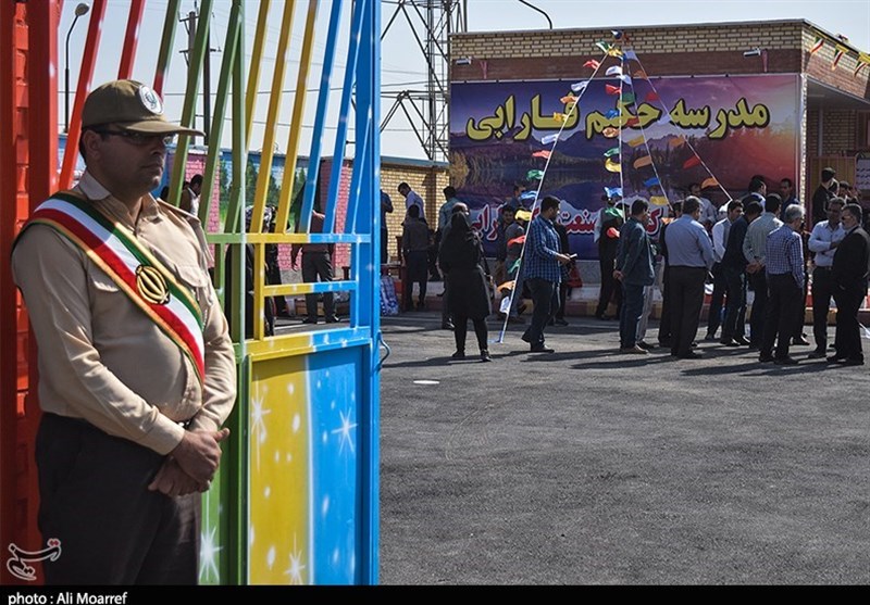 خوزستان| افتتاح مدرسه 3 کلاسه خضیریات کارون  برای حذف مدارس کانکسی