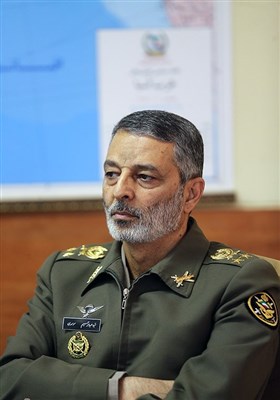 سید عبد الکریم موسوی فرمانده کل ارتش در جلسه سیاستگذاری مهارت آموزی کارکنان وظیفه نیروهای مسلح