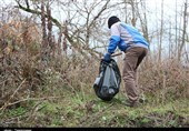 خوزستان|توزیع کیسه زباله و بروشور حفظ محیط زیست در مبادی شهرستان شوشتر