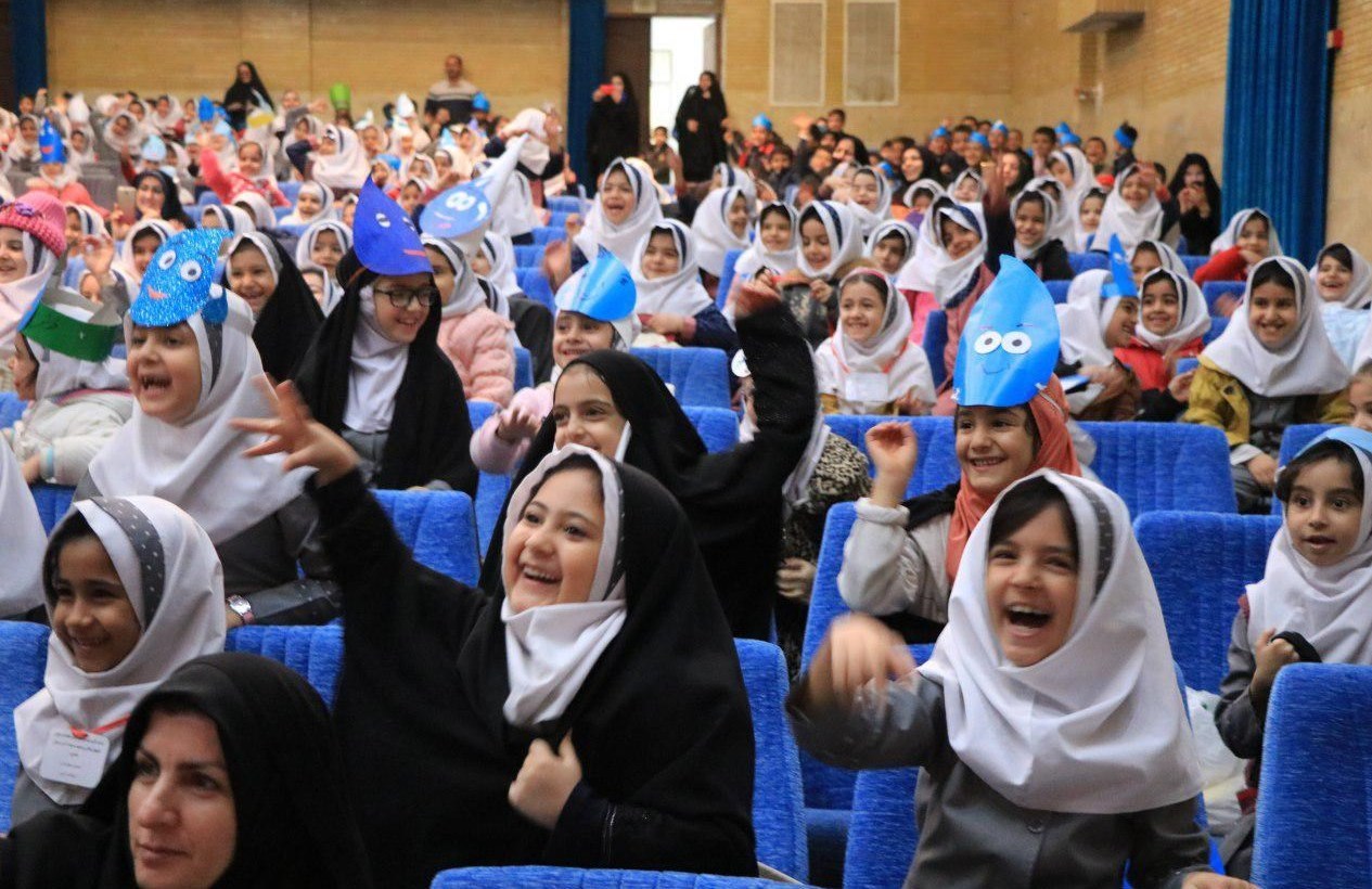 241 هزار دانش آموز بوشهری سال تحصیلی جدید را آغاز می‌کنند