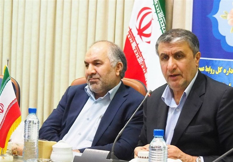 وزیر راه و شهرسازی: قم به نگین شهرسازی ایرانی- اسلامی تبدیل شود