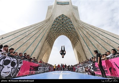 تہران میں اسٹریٹ جیمناسٹکس کے مقابلے