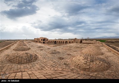 کاروانسرای تاریخی مهر