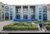 کرمانشاه| بیش از 2800 مسافر نوروزی از تورهای رایگان گردشگری تاکسیرانی بهرهمند شدند