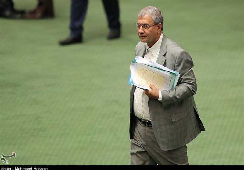 ایران کے روزگار اور رفاہ عامہ کے وزیر برطرف