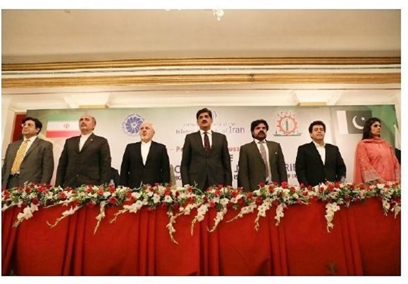 افتتاح مجمع تجاری ایران و پاکستان با حضور ظریف