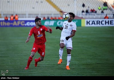 دیدار تیم‌های فوتبال تراکتورسازی و الجزیره امارات
