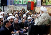 کرمان| برگزاری کلاس تفسیر قرآن حجت‌الاسلام قرائتی در کرمان به روایت تصویر