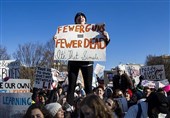 تظاهرات سراسری دانشجویان آمریکایی علیه خشونت سلاح