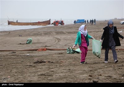 پاکسازی ساحل کلاچای در آستانه نوروز - گیلان