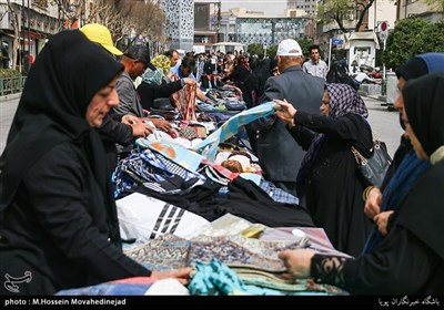 نوروز کی آمد پر ایران کے بازاروں میں گہما گہمی