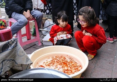 نوروز کی آمد پر ایران کے بازاروں میں گہما گہمی