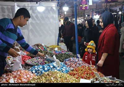 نوروز کی آمد پر ایران کے بازاروں میں گہما گہمی