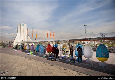 تزیین طهران لإستقبال عید النوروز