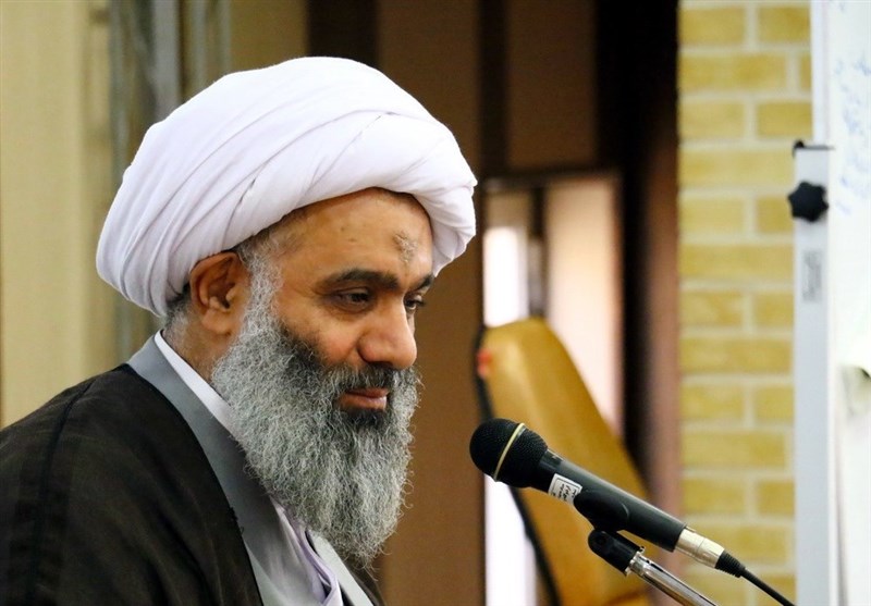 انتخابات ایران| عضو مجلس خبرگان رای خود را در اهواز به صندوق انداخت‌