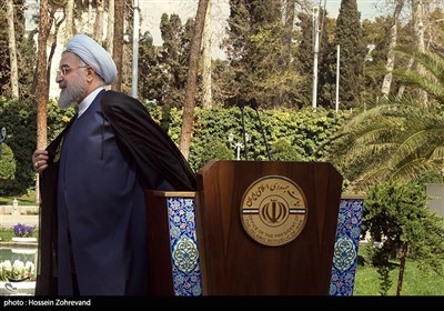 حسن روحانی ، رئیس جمهور در آخرین جلسه هیئت دولت در سال 96