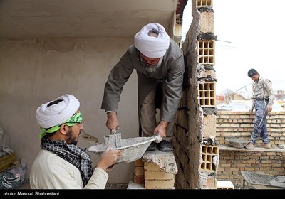 طلاب جهادگر در مناطق زلزله زده
