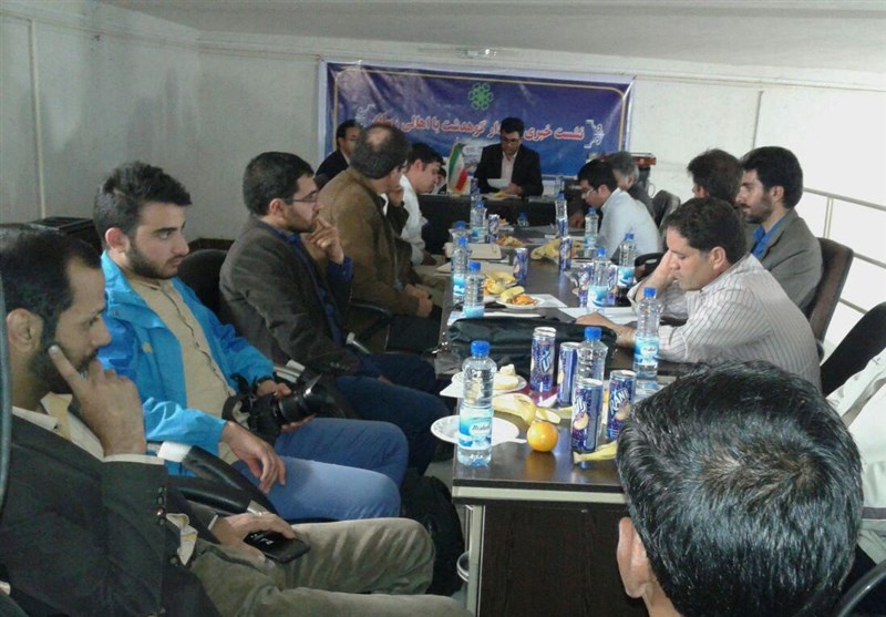 لرستان| حقوق معوقه کارکنان شهرداری کوهدشت پرداخت شد