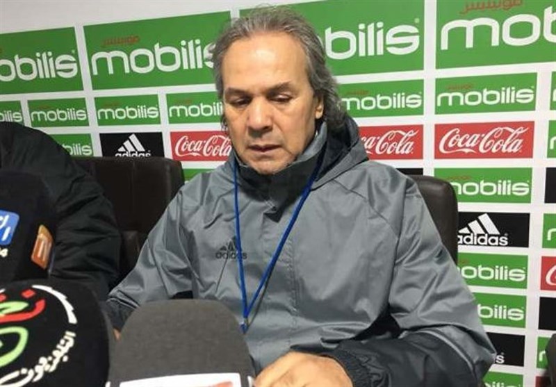 مدرب منتخب الجزائر یرفض مواجهة الإعلام قبل اللقاء الودی مع ایران