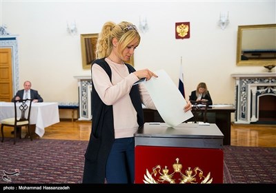 روس؛ صدارتی انتخابات کی تصویری جھلکیاں