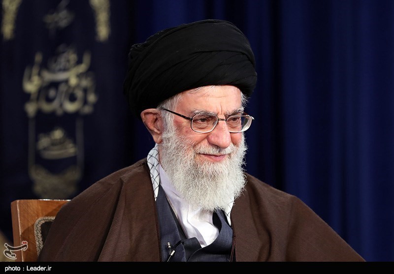 Leader Pardons Hundreds of Iranian Prisoners