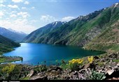 لرستان| تأسیسات گردشگری در مسیر دریاچه گهر احداث می‌شود
