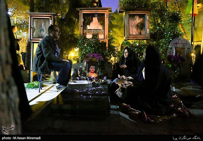 بهار 98| تحویل سال در کنار شهدا؛ مردم ایران سنگ تمام گذاشتند