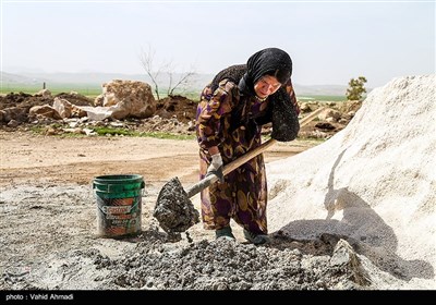 فعالیت عمرانی گروه های جهادی در روستاهای سرپل ذهاب