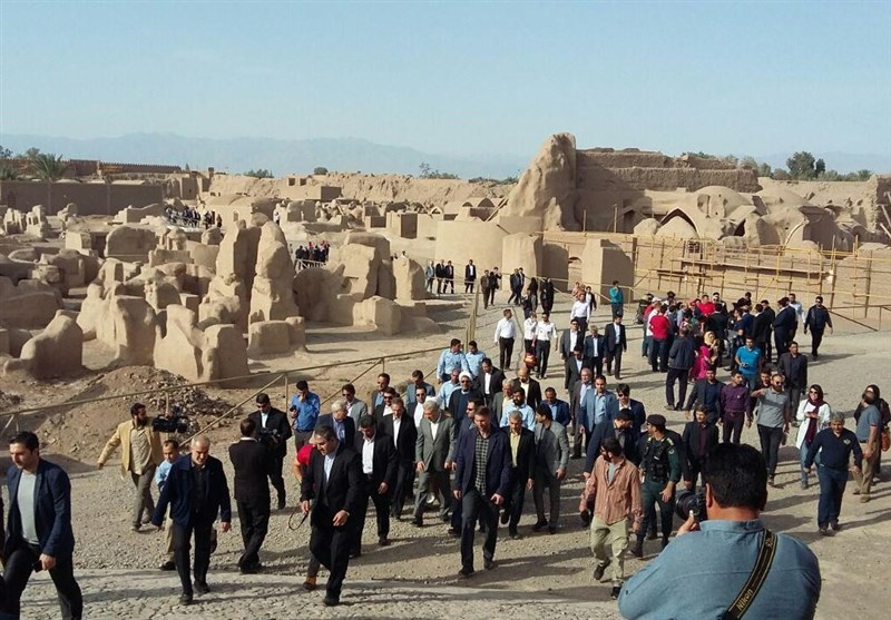 کرمان| بازدید معاون اول رئیس جمهور از ارگ تاریخی بم به روایت تصویر
