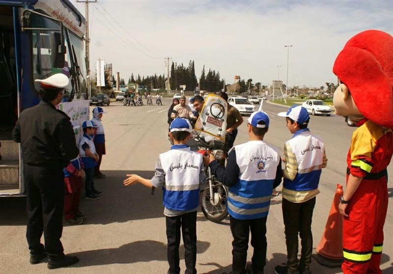 آموزش‌های ترافیکی به 37 هزار همیار پلیس در استان مرکزی ارائه شد