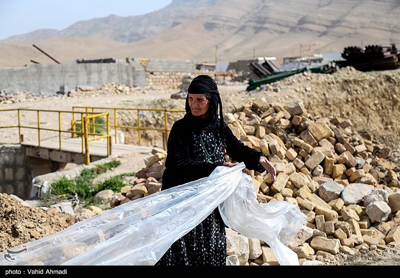 کرمانشاه| بنیاد مسکن از برنامه زمانبندی شده در مناطق زلزله‌زده عقب است