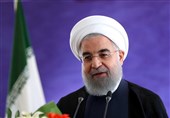 روحانی در دیدار صمیمی با خانواده دولت: آمریکا نمی تواند ملت ایران را به زانو در آورد