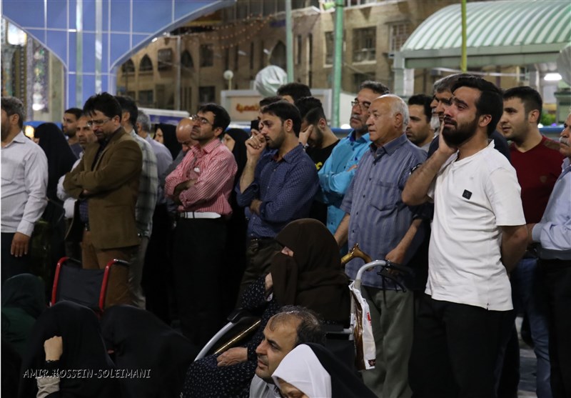 گزارش تصویری هفتمین شب بهار علوی در حرم حسینی