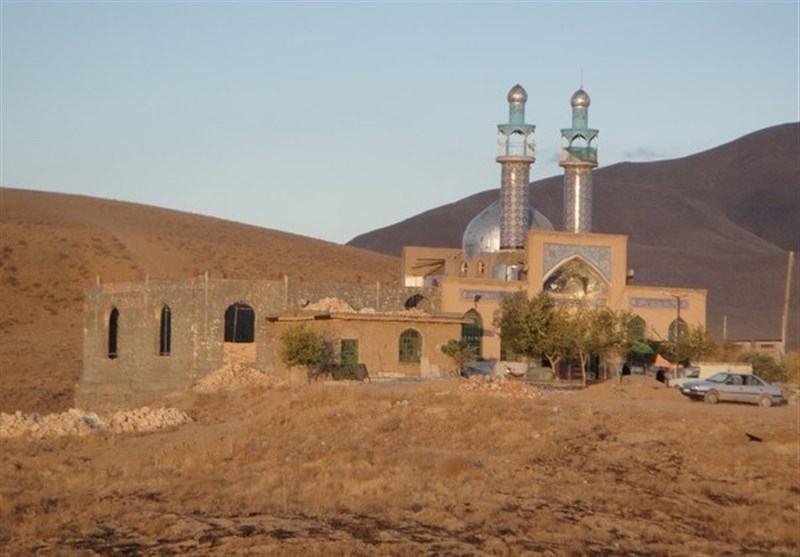 اصفهان| بروکراسی اداری برخی پروژه‌های گردشگری و صنعت را راکد نگه داشته است؛ پیش‌بینی چاه‌های اضطراری برای تأمین آب در فلاورجان