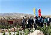 شیراز| بیش از 2 هزار نیروی شهرداری در حال خدمت به مسافران نوروزی هستند