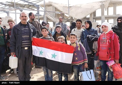 خروج شهروندان سوری از غوطه شرقی 