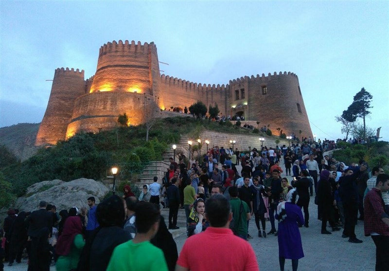 لرستان| 128 هزار نفر از قلعه فلک الافلاک خرم‌آباد بازدید کردند