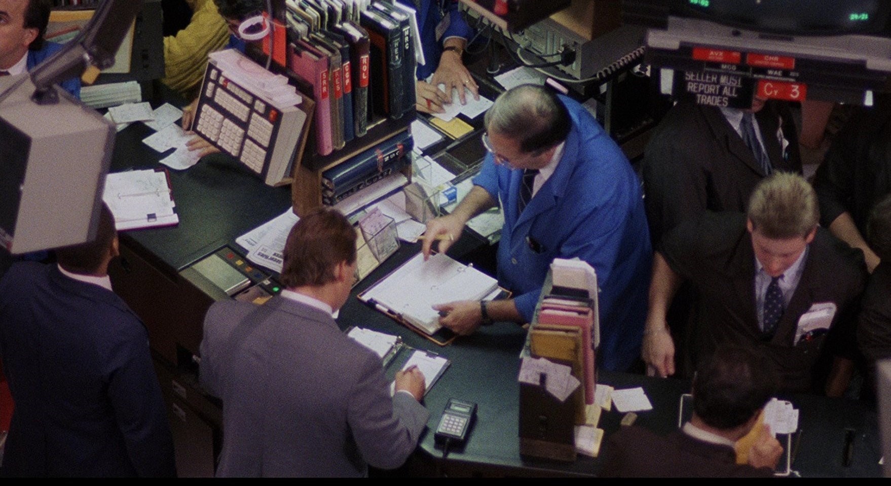 نقد و رمزگشایی فیلم Wall Street 1987 (وال استریت)