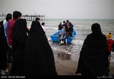 مسافران نوروزی در سواحل دریای خزر