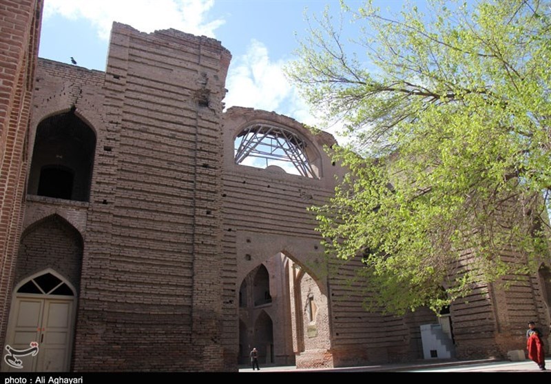 تنها مسجد رو باز ایران نمادی از تاریخ دوره ایلخانی در خوی+تصاویر