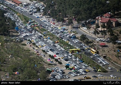 نمای هوایی روز طبیعت در تهران