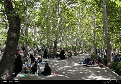 People in Iran Celebrate Nature Day