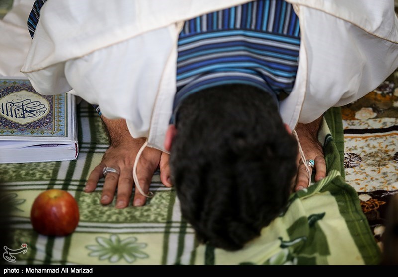 مراسم معنوی مناجات‌خوانی و اعمال «ام‌داوود» از رادیو و شبکه استانی اصفهان پخش زنده می‌شود