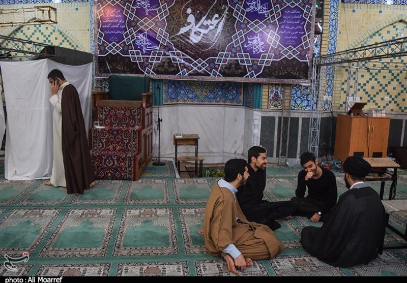 قزوین| حضور در مساجد جوانان را در مقابل تهاجم فرهنگی واکسینه می‌کند