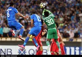 حسن‌زاده: شکاف‌هایی در بین مدافعان استقلال دیده می‌شد/ غیبت مصدومان باعث ایجاد ناهماهنگی در تیم شده بود