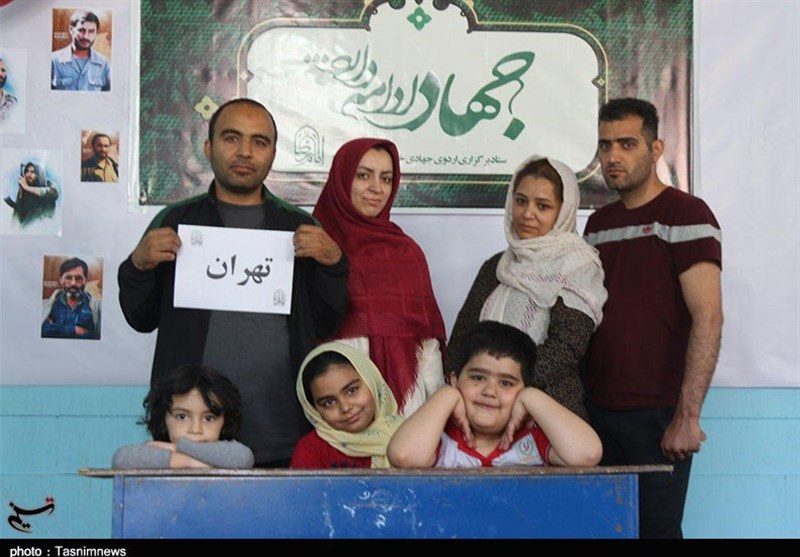 کرمانشاه| خانواده‌های جهادگری که نوروز را در کنار زلزله‌زدگان سپری کردند + تصویر